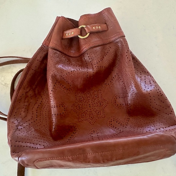 Campomaggi Teodorano Italian leather drawstring backpack - Picture 4 of 6